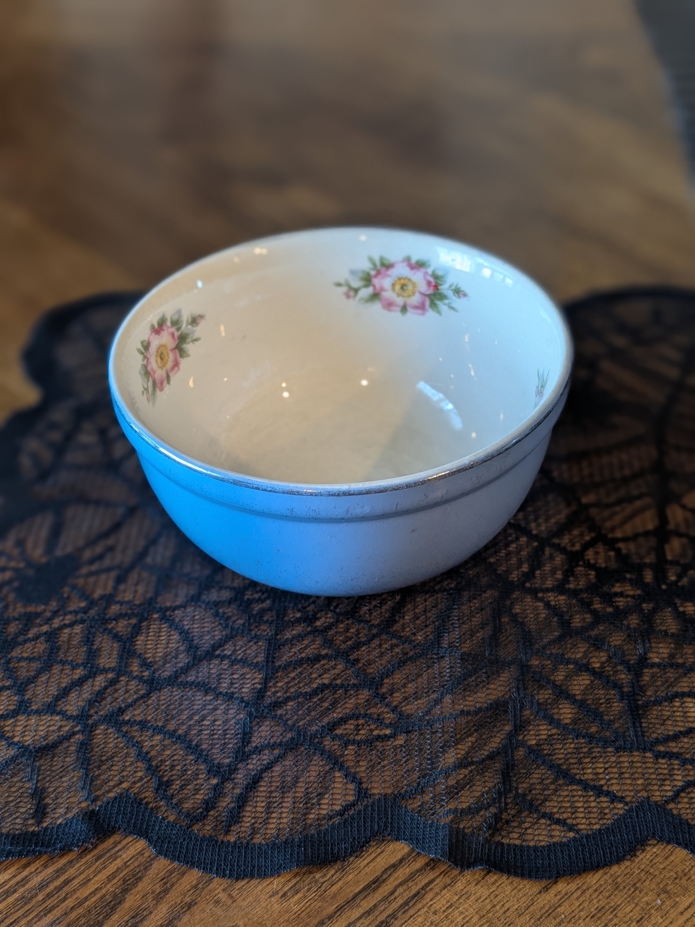 Vintage Floral Ceramic Serving Bowl - White and Pink